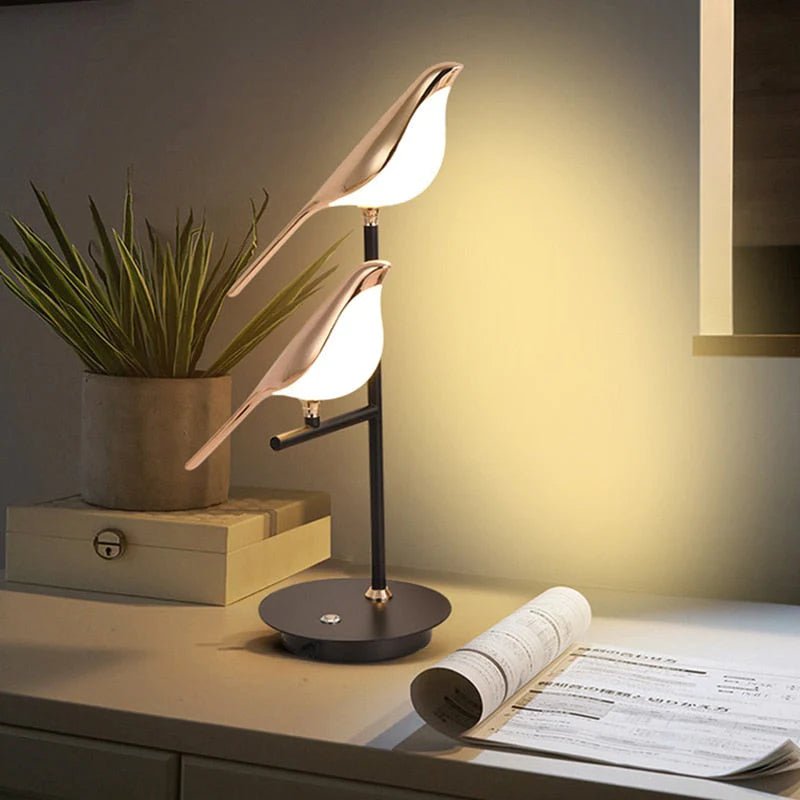 AuriBird LED Table Lamp