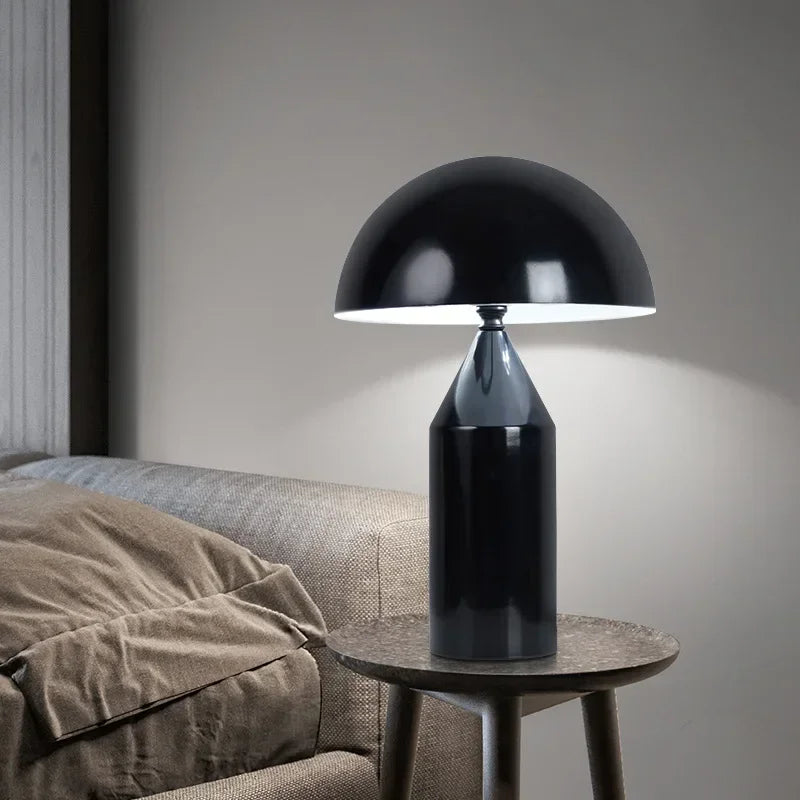 LunaForma Table Lamp