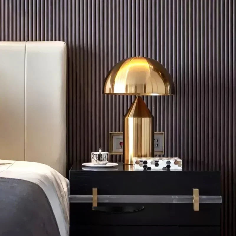 LunaForma Table Lamp
